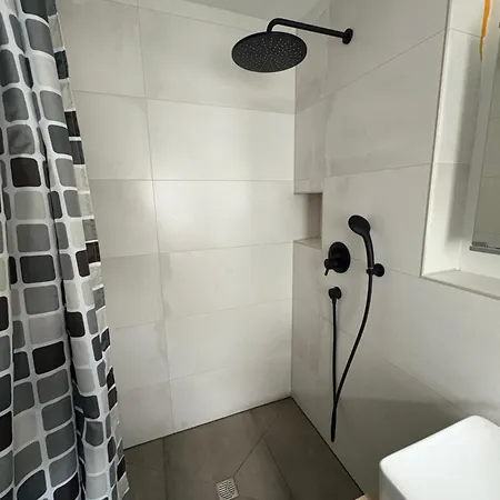 Kleines, Feines In Perfekte Lage Bei A30 A2 Und Bad Oeynhausen * لونه